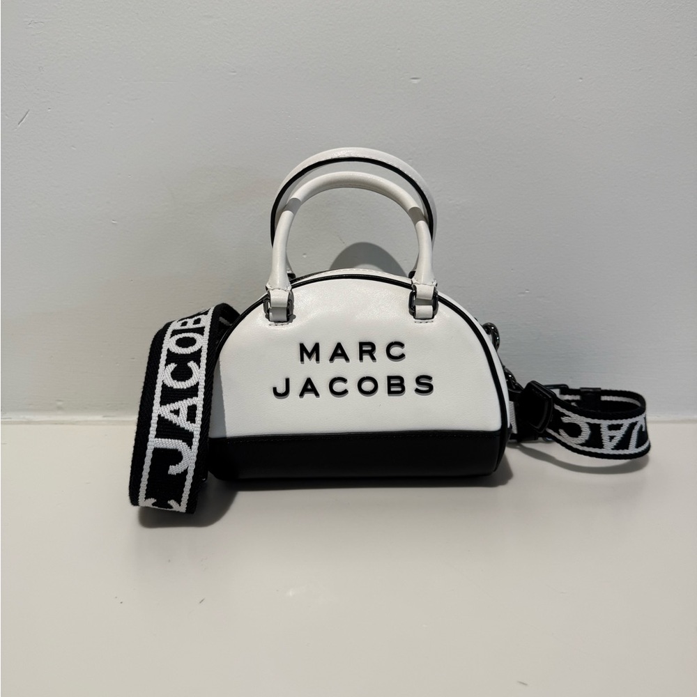 NWT Marc Jacobs Bowling Bag b&w